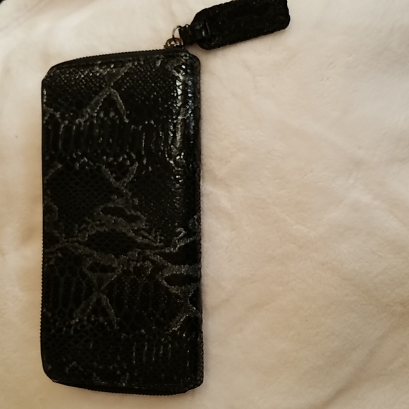 Kenneth Cole Wallet - Picture 4 of 5